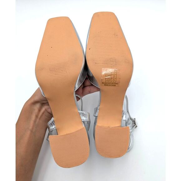 Berness Georgia Heel Pump Adjustable Ankle Strap Women's Silver Size US6.5 EU37 - Picture 8 of 13